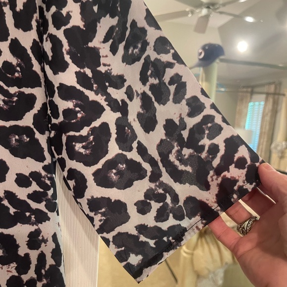 PinkMilly Leopard Print Kimono - Picture 5 of 8